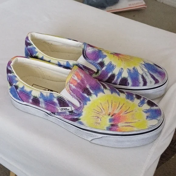 🔥🔥🔥Vans Tie Dye Washed Slip On Sneakers 7.5 - Picture 2 of 10